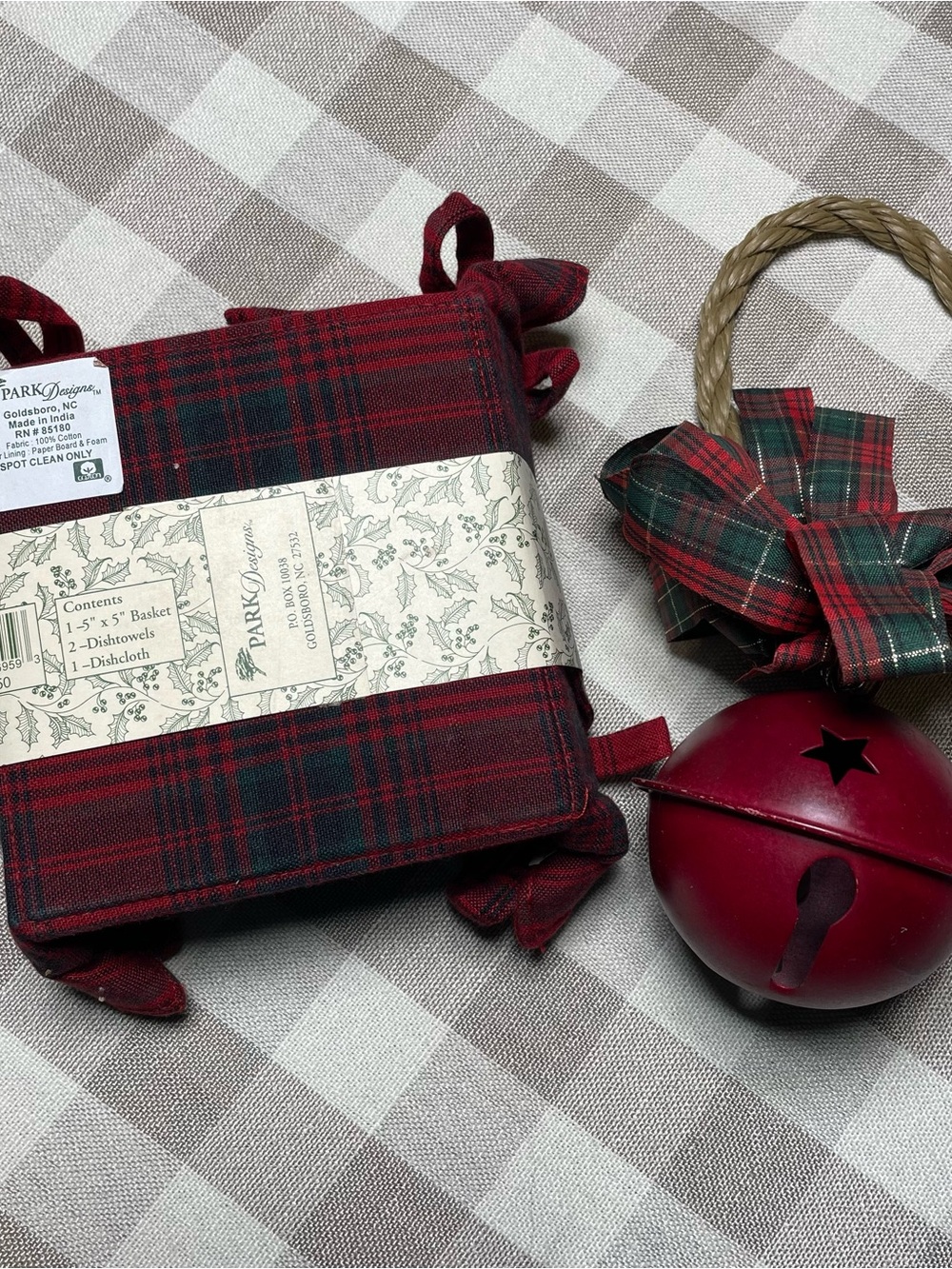 Christmas Kitchen Towel Gift Set & Rope Bell - Picture 2 of 5